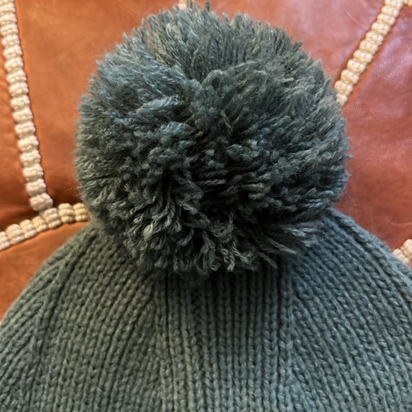 Carhartt Hat—Offers Welcome! - Picture 2 of 4